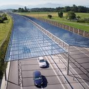 Gobos im Einsatz mit solarbetriebenem Gobo Projektor Autobahn